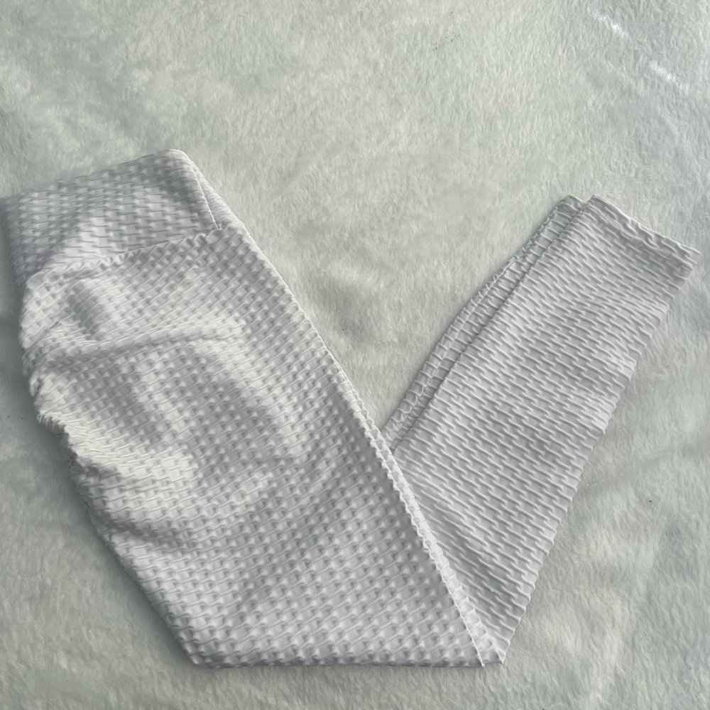 Kids White Textured Leggings